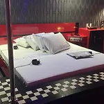 Motel Zurich 6